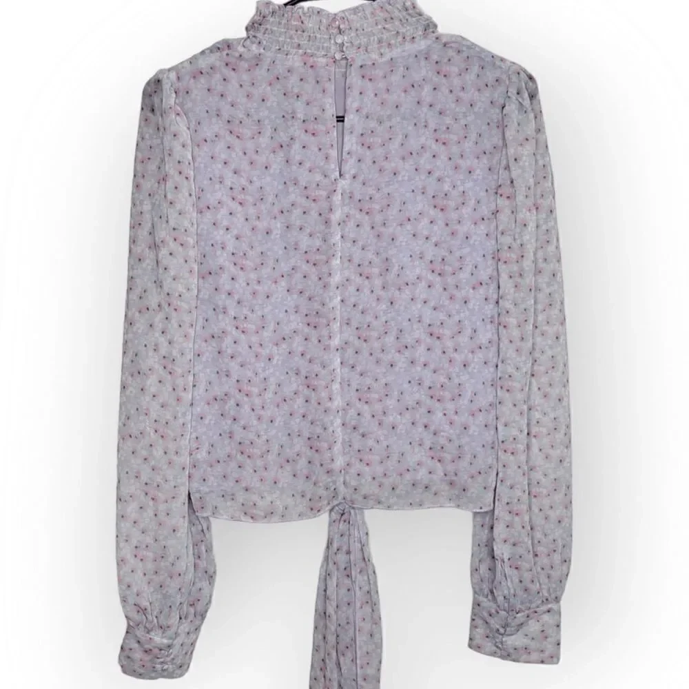 Lucy Paris lucy paris
